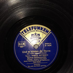 78rpm record TELEFUNKEN  UND ES BLITZTEN DIE STERNE / WIE SICH BILDER ..WILHELM FRANZ REUSS 25cms