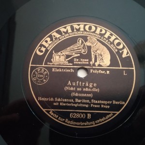 78rpm record GRAMMOPHON FRUHLINGSFAHRT / AUFTRAGE Heinrich Schlusnus SCHUMANN 25cms