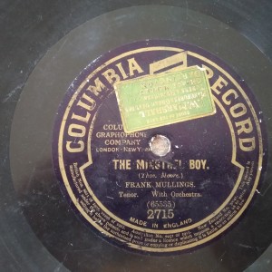 Δισκος 78 στροφων SHELLAC 78rpm COLUMBIA RECORDS. THE MINSTREL BOY / TAKE A PAIR OF SPARKLING EYES Frank Mullings. 25cms