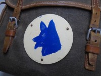 ORIGINAL SWEDISH ARMY SWEDEN SURGICAL MEDICAL VETERINARY DOG CARE BAG FIRST AID