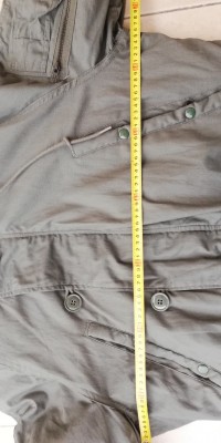 US ARMY EXTREME COLD WEATHER JACKET MEDIUM